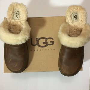 UGG Australia Cloggs